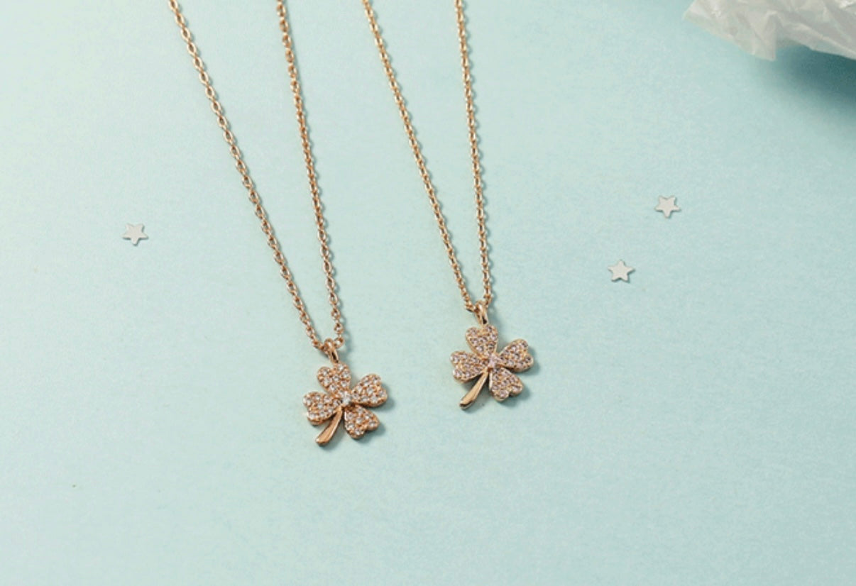 Clover Necklace