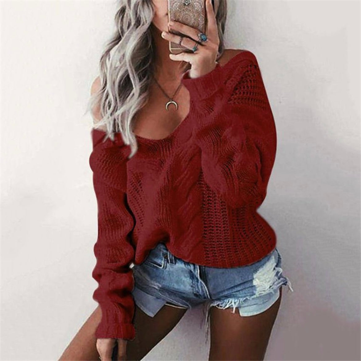 Casual V-neck Braided Knitwear