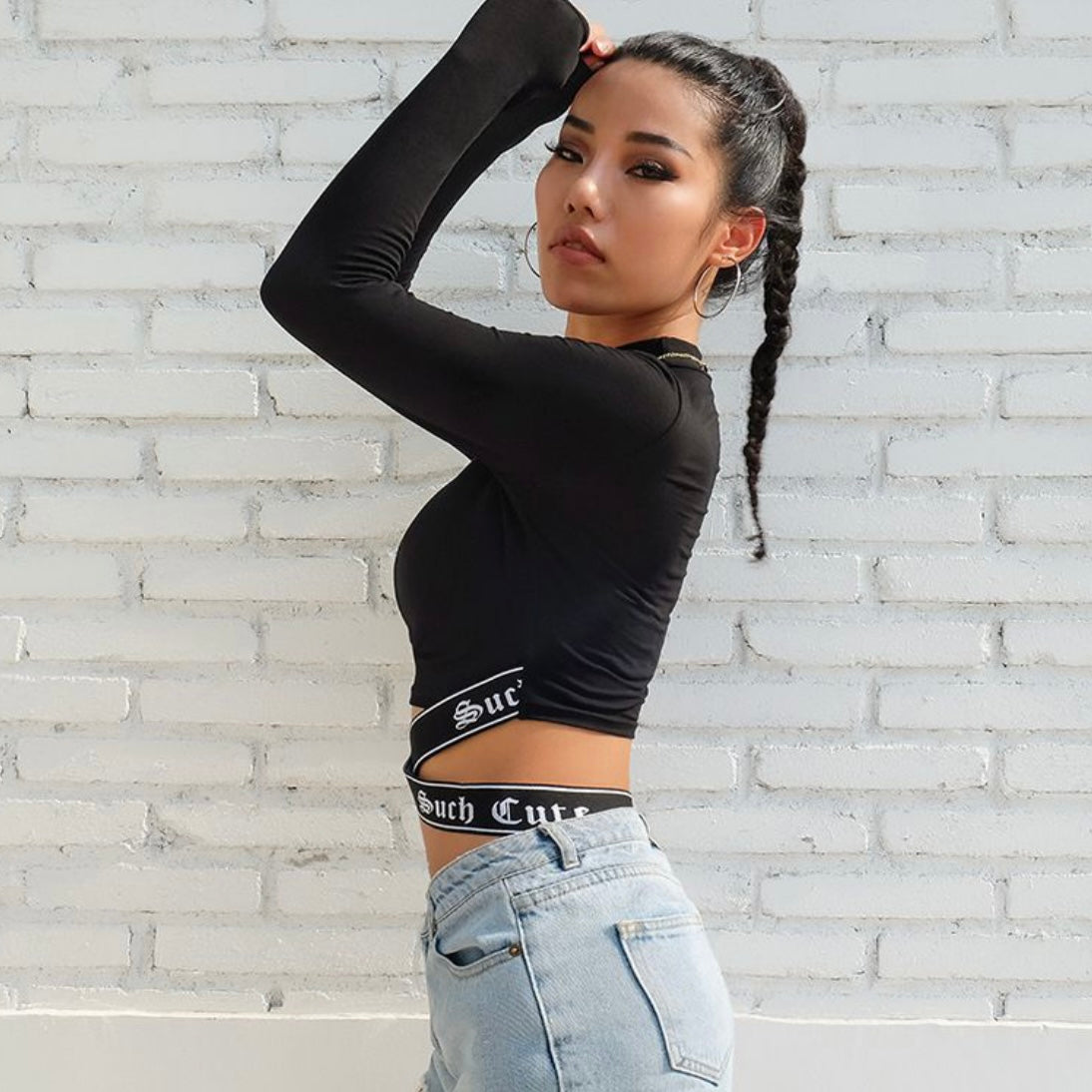 Mock Neck Cropped T-shirt