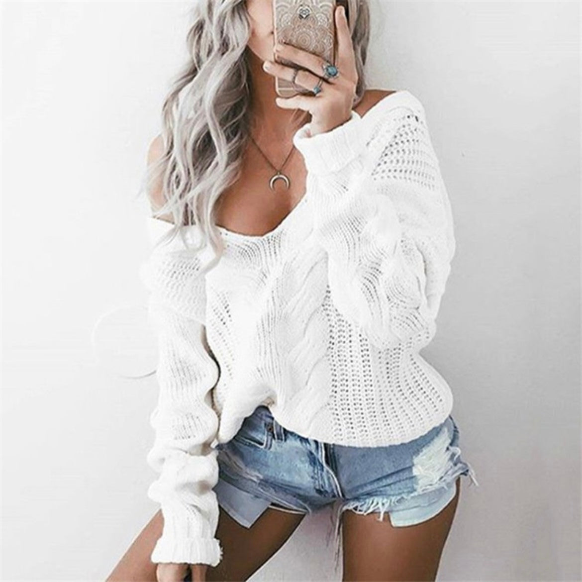 Casual V-neck Braided Knitwear