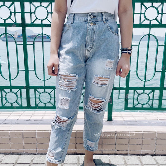Ripped Light Blue Mom Jeans