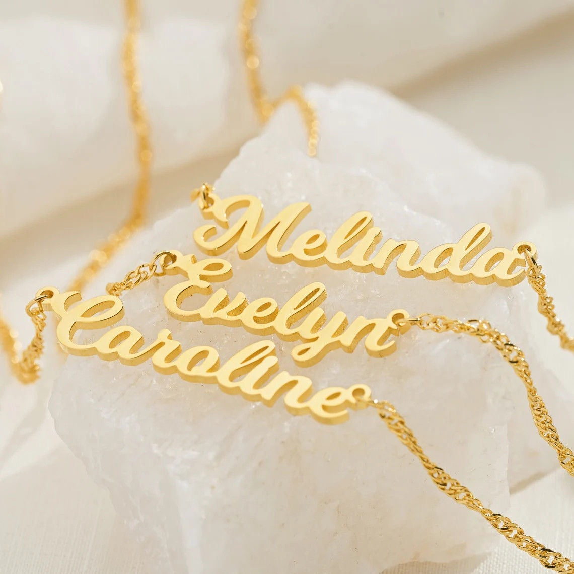 Avery Necklace (customise)