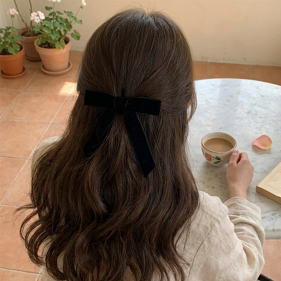 Ribbon hair clips