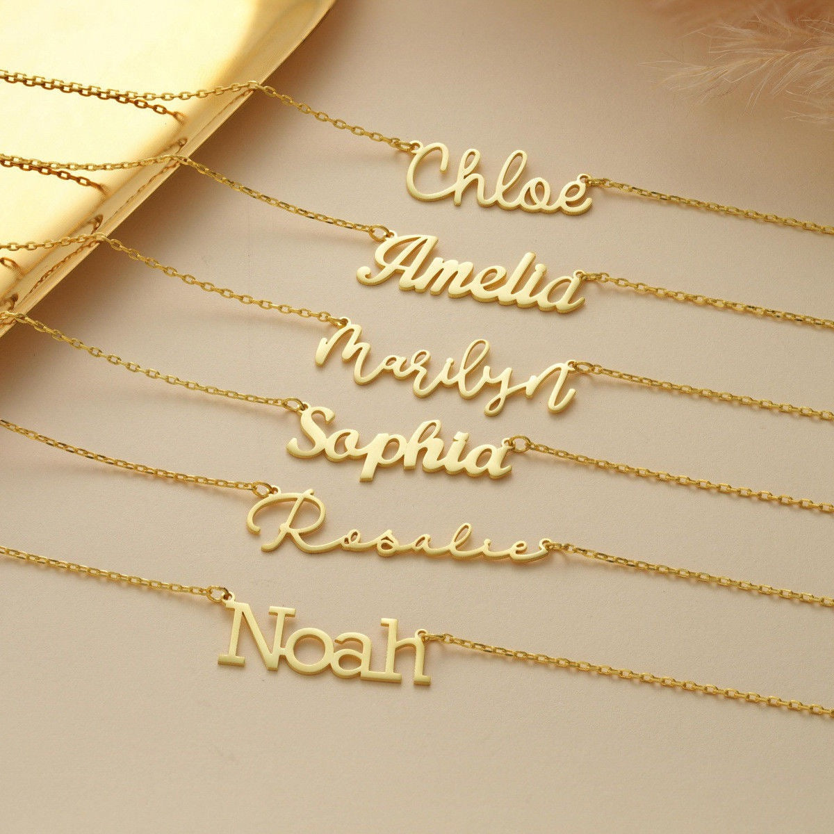 Avery Necklace (customise)