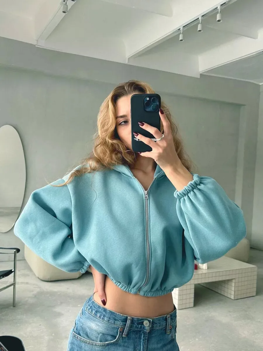 MIRABELLE Zip Crop Hoodie